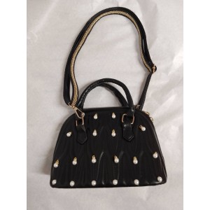 Borsa ecopelle nera 02/25 € 38,50