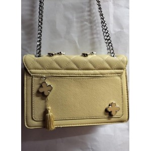 Borsa ecopelle quadrifogli 06/25 Bor Est € 38,50 Borsa ecopelle quadrifogli 06/25 Bor Est € 38,50