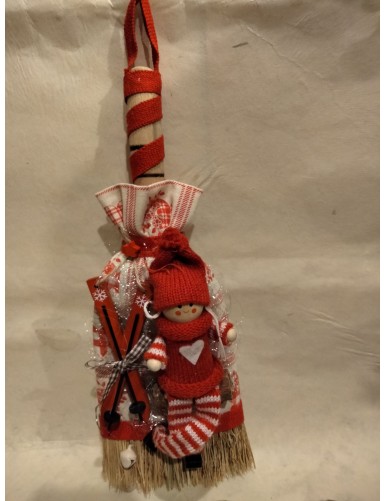 Scopetta con sciatrice Nat 22/23 € 18,00