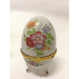 Uovo scatola con fiori Pa 95/21 € 1,30